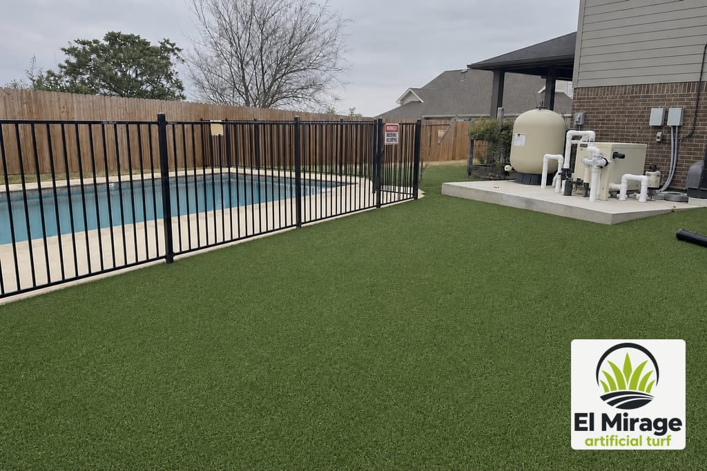 Pool Surround Turf photo